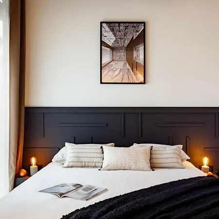 Baharya - 2 Bedrooms In Eixample Dreta ברצלונה