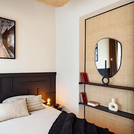 Baharya - 2 Bedrooms In Eixample Dreta דירה *