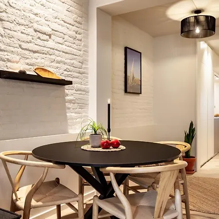 דירה Baharya - 2 Bedrooms In Eixample Dreta *
