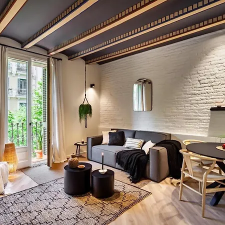 Baharya - 2 Bedrooms In Eixample Dreta * ברצלונה