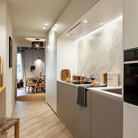Baharya - 2 Bedrooms In Eixample Dreta Appartamento *
